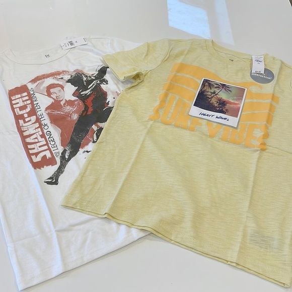 COPY - NWT Bundle of Gap tee - Picture 1 of 5